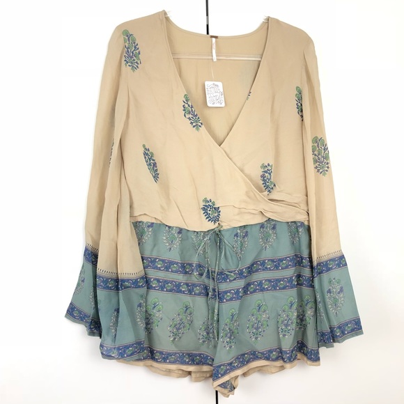 Free People romper long sleeve shorts small new - Picture 2 of 7